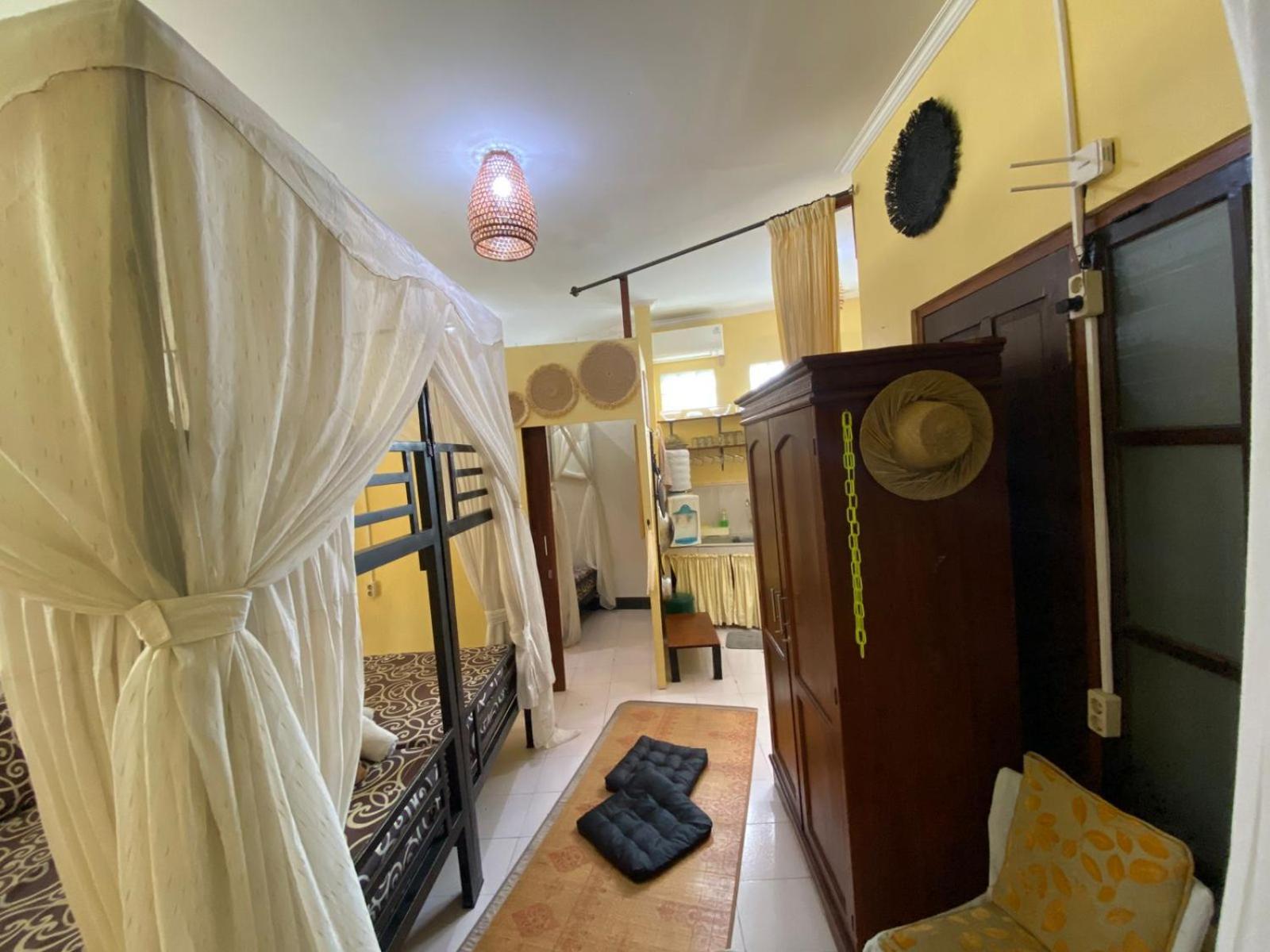 Coliving Bali Sweet Home Kost Lengkap Di Tabanan Kota Oda fotoğraf