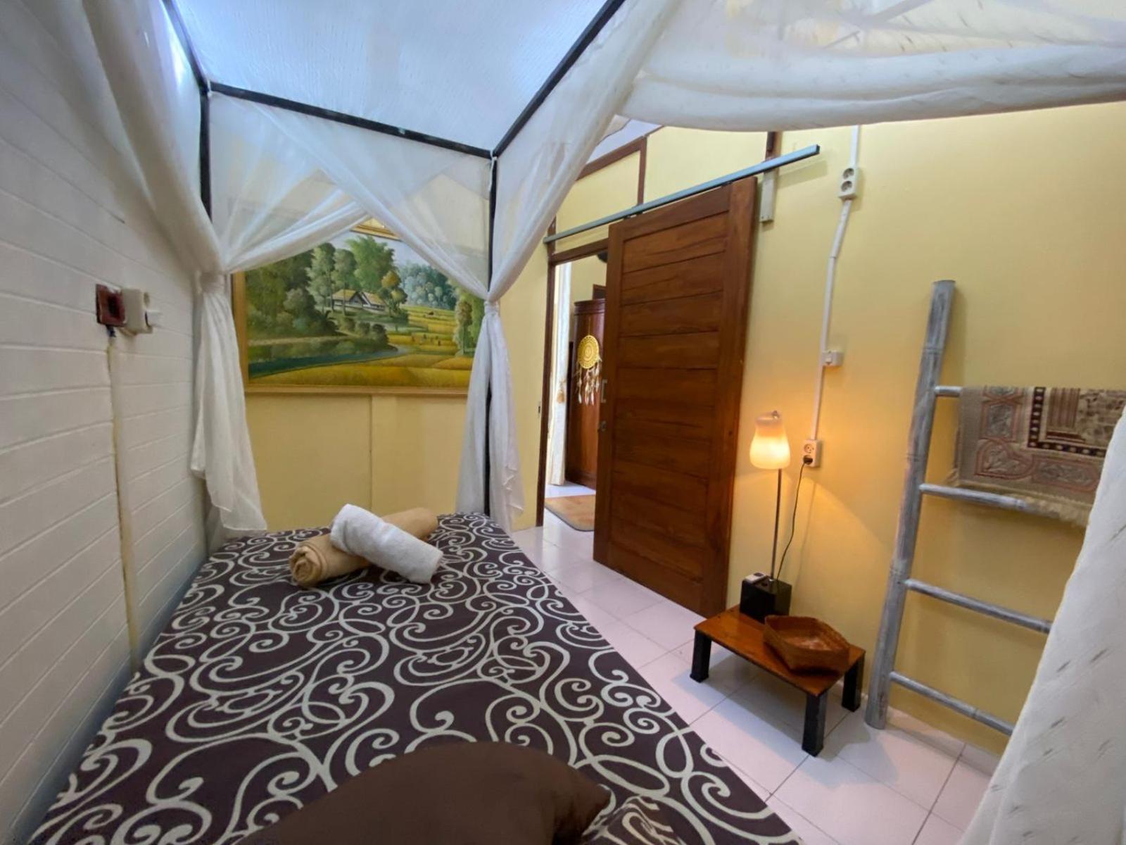 Coliving Bali Sweet Home Kost Lengkap Di Tabanan Kota Oda fotoğraf