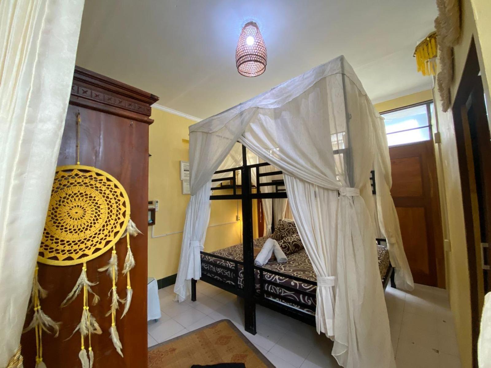 Coliving Bali Sweet Home Kost Lengkap Di Tabanan Kota Oda fotoğraf